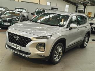 2020 Hyundai Santa Fe - Thumbnail