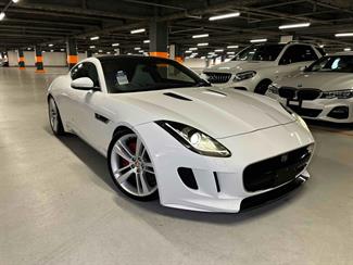 2015 Jaguar F-Type - Thumbnail