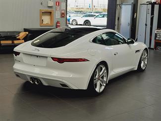 2015 Jaguar F-Type - Thumbnail