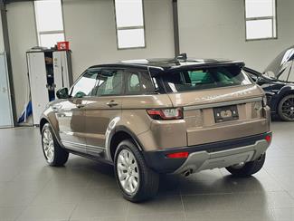 2019 Land Rover Range Rover Evoque - Thumbnail