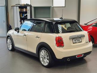 2014 Mini Cooper - Thumbnail