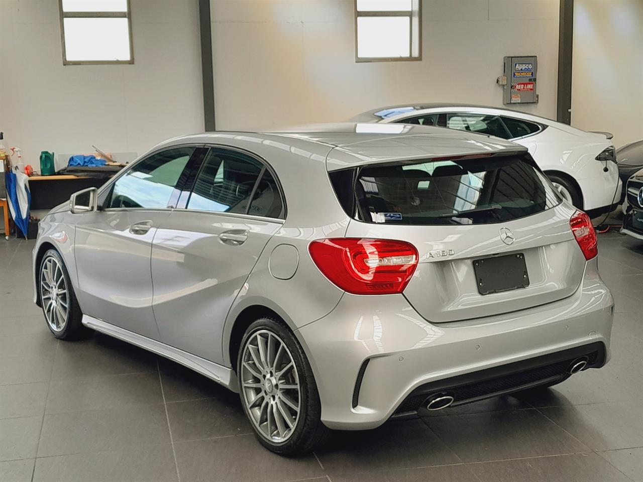 2015 Mercedes-Benz A 180