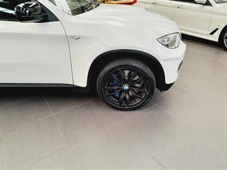 2013 BMW X6 - Thumbnail