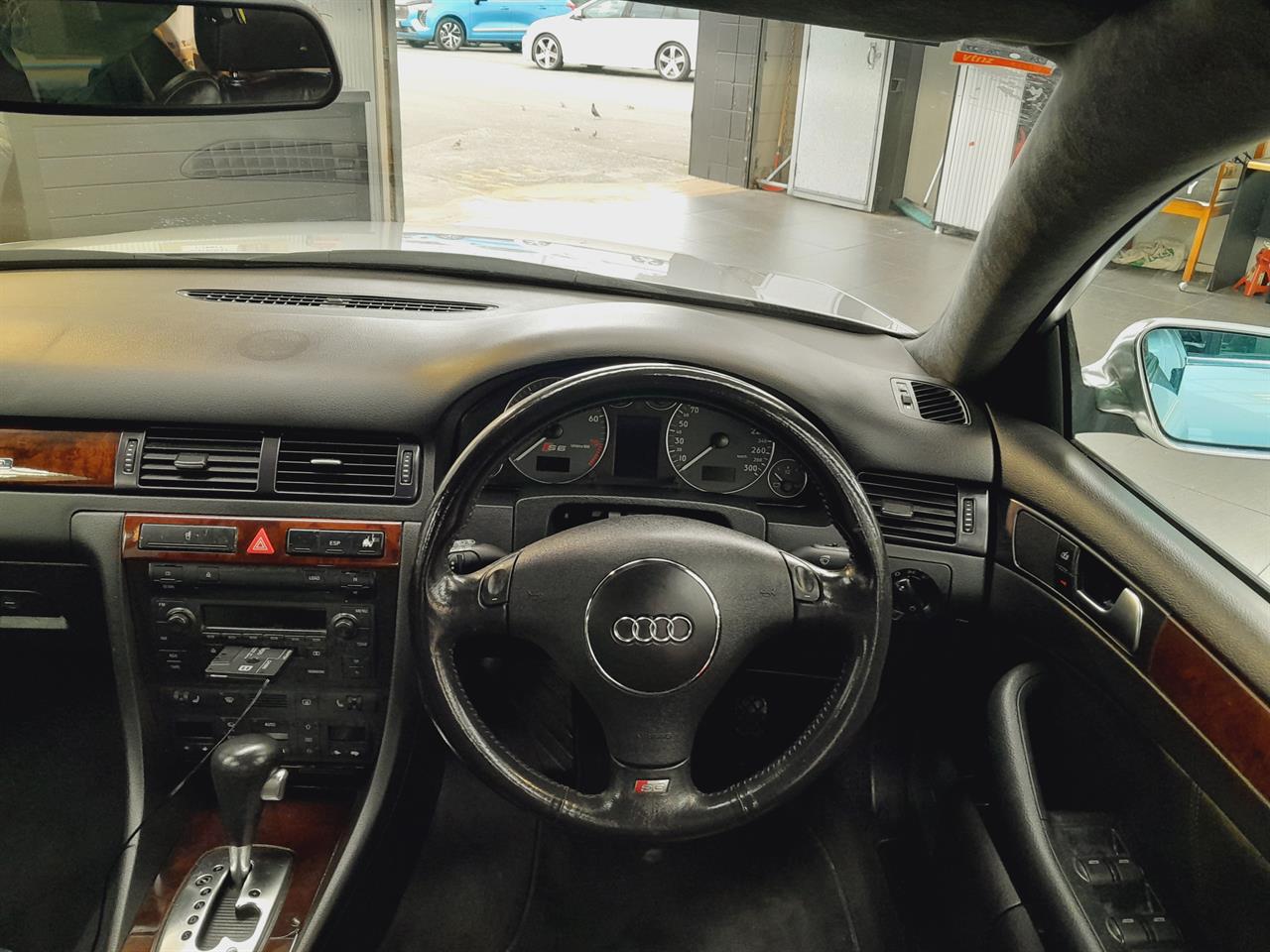 2002 Audi S6