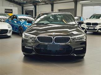 2017 BMW 530e - Thumbnail