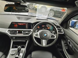 2019 BMW 320i - Thumbnail