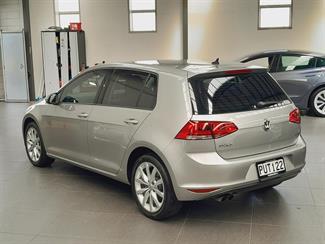 2013 Volkswagen Golf - Thumbnail