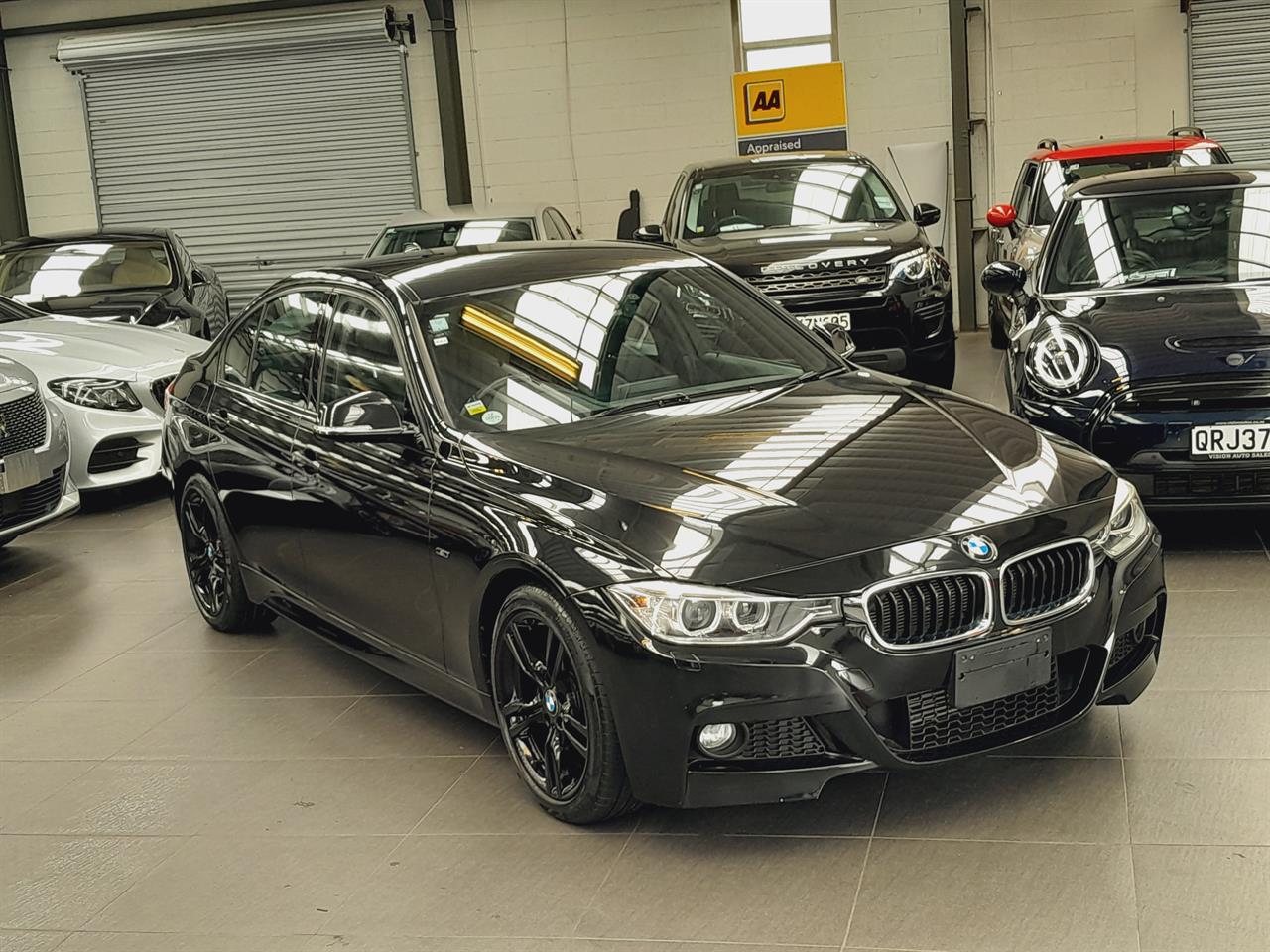 2012 BMW 320i