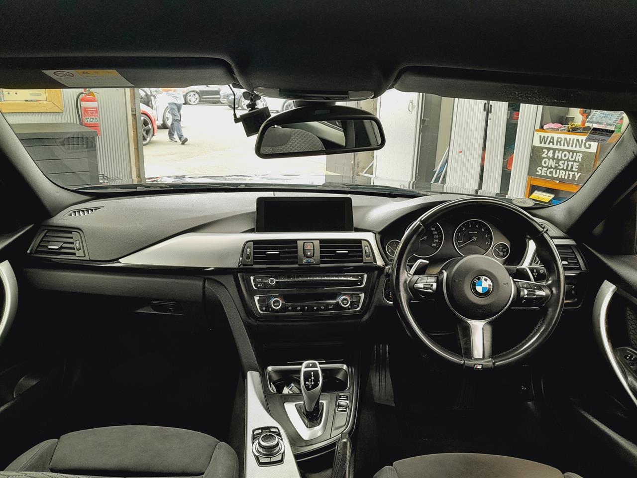 2012 BMW 320i