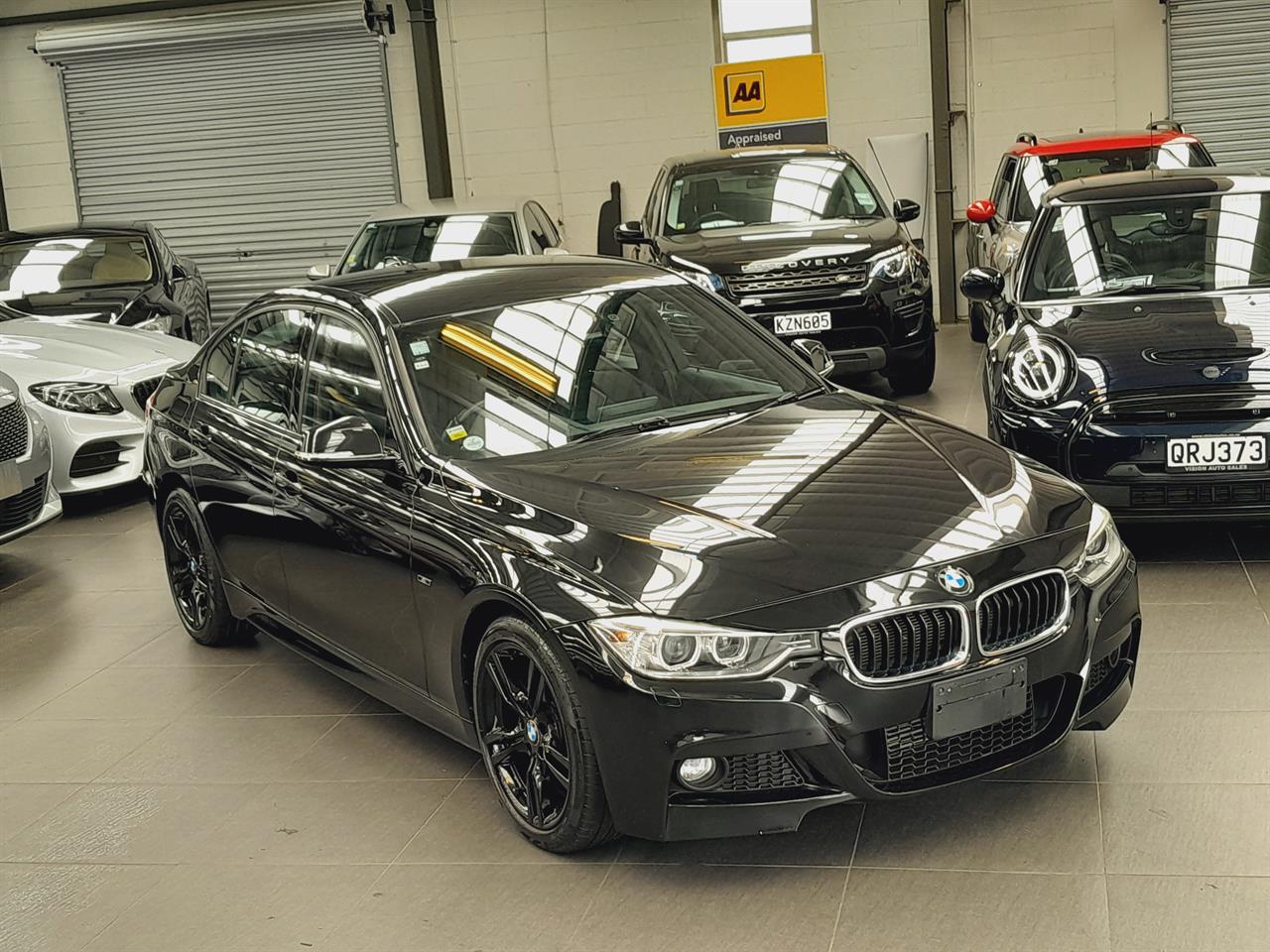 2012 BMW 320i