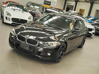 2012 BMW 320i - Thumbnail