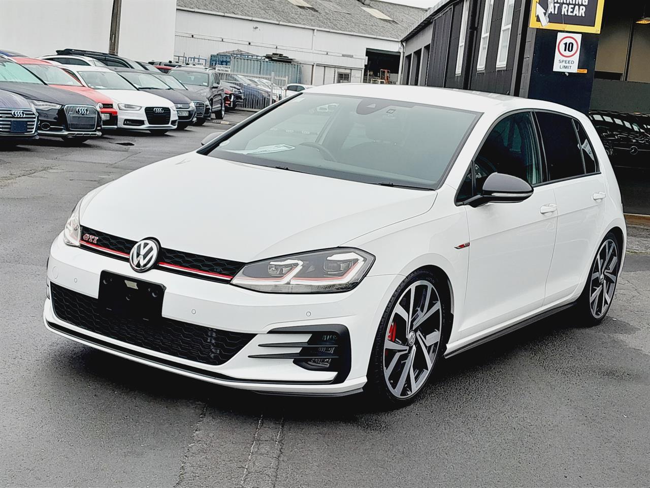 2017 Volkswagen Golf