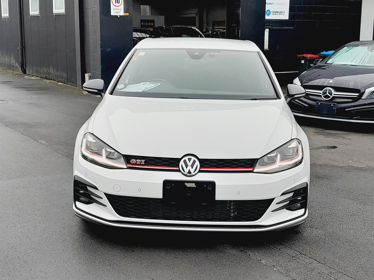 2017 Volkswagen Golf