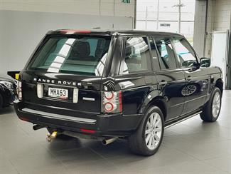 2010 Land Rover Range Rover - Thumbnail