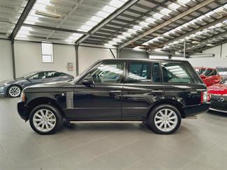 2010 Land Rover Range Rover - Thumbnail