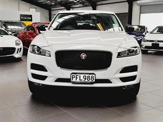 2016 Jaguar F-Pace - Thumbnail