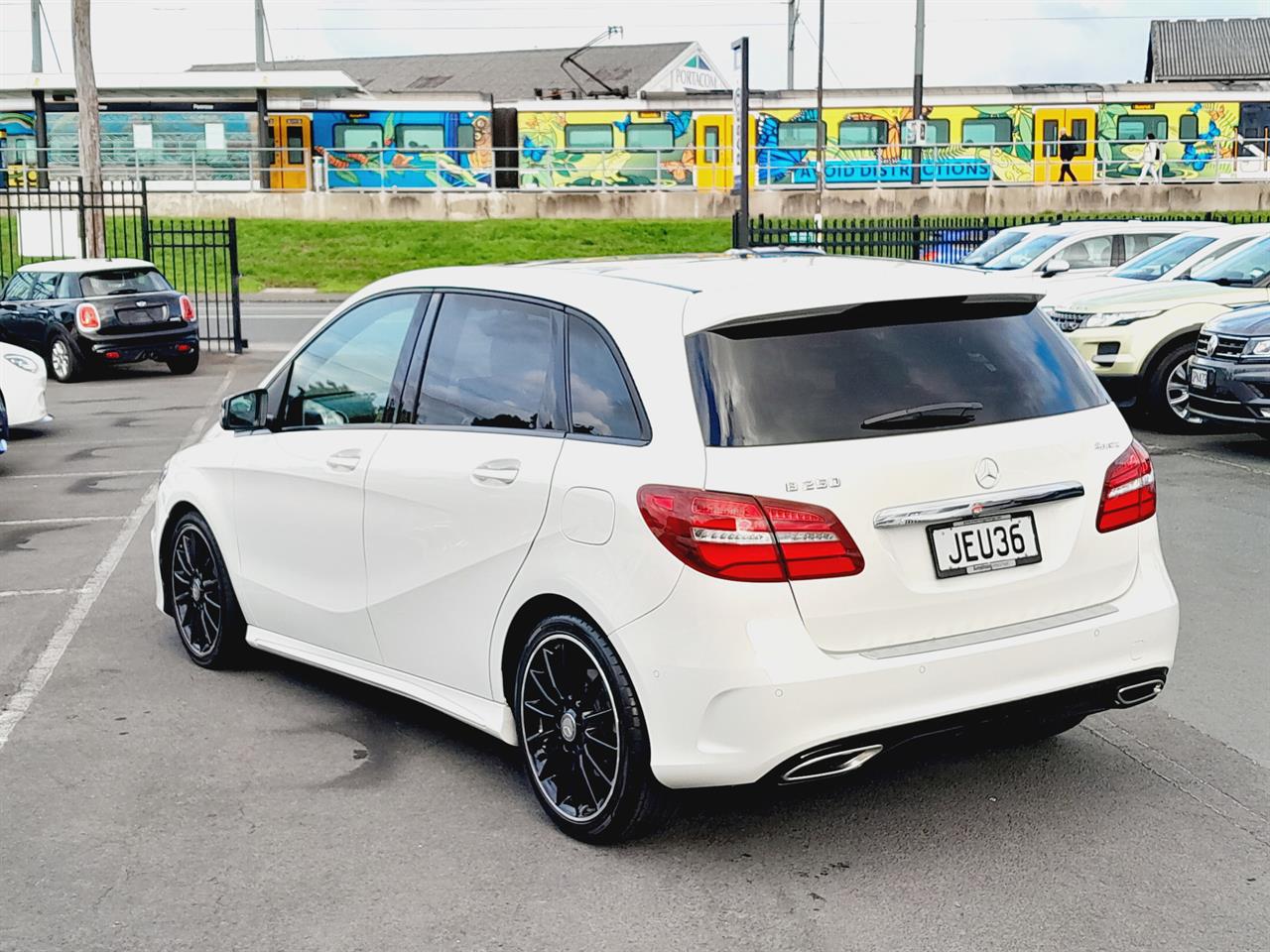 2015 Mercedes-Benz B 250