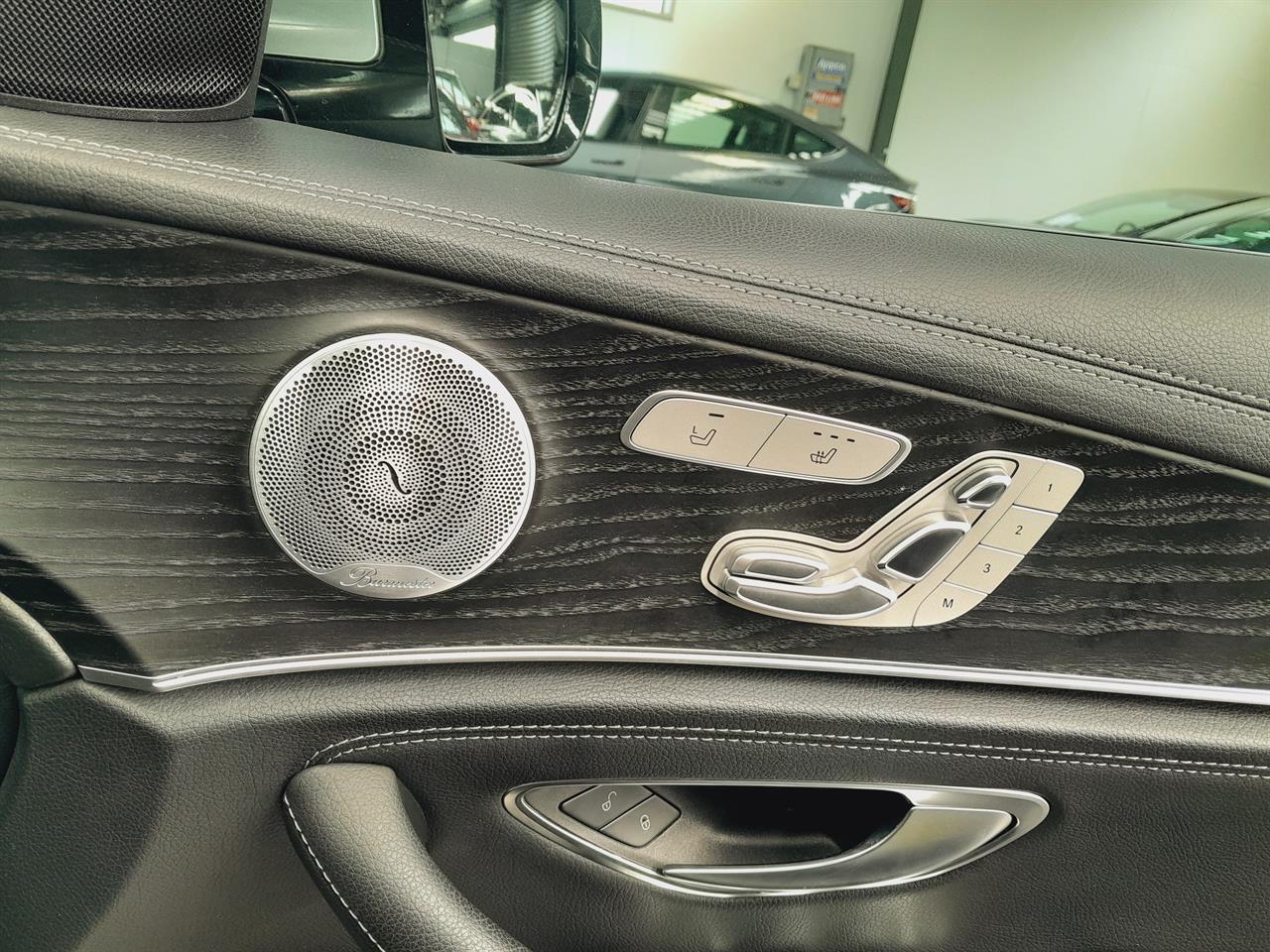 2019 Mercedes-Benz E 220