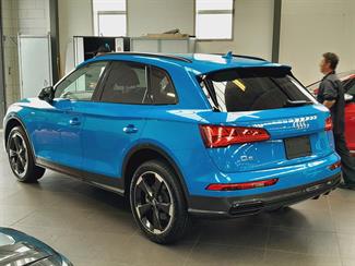 2021 Audi Q5 - Thumbnail