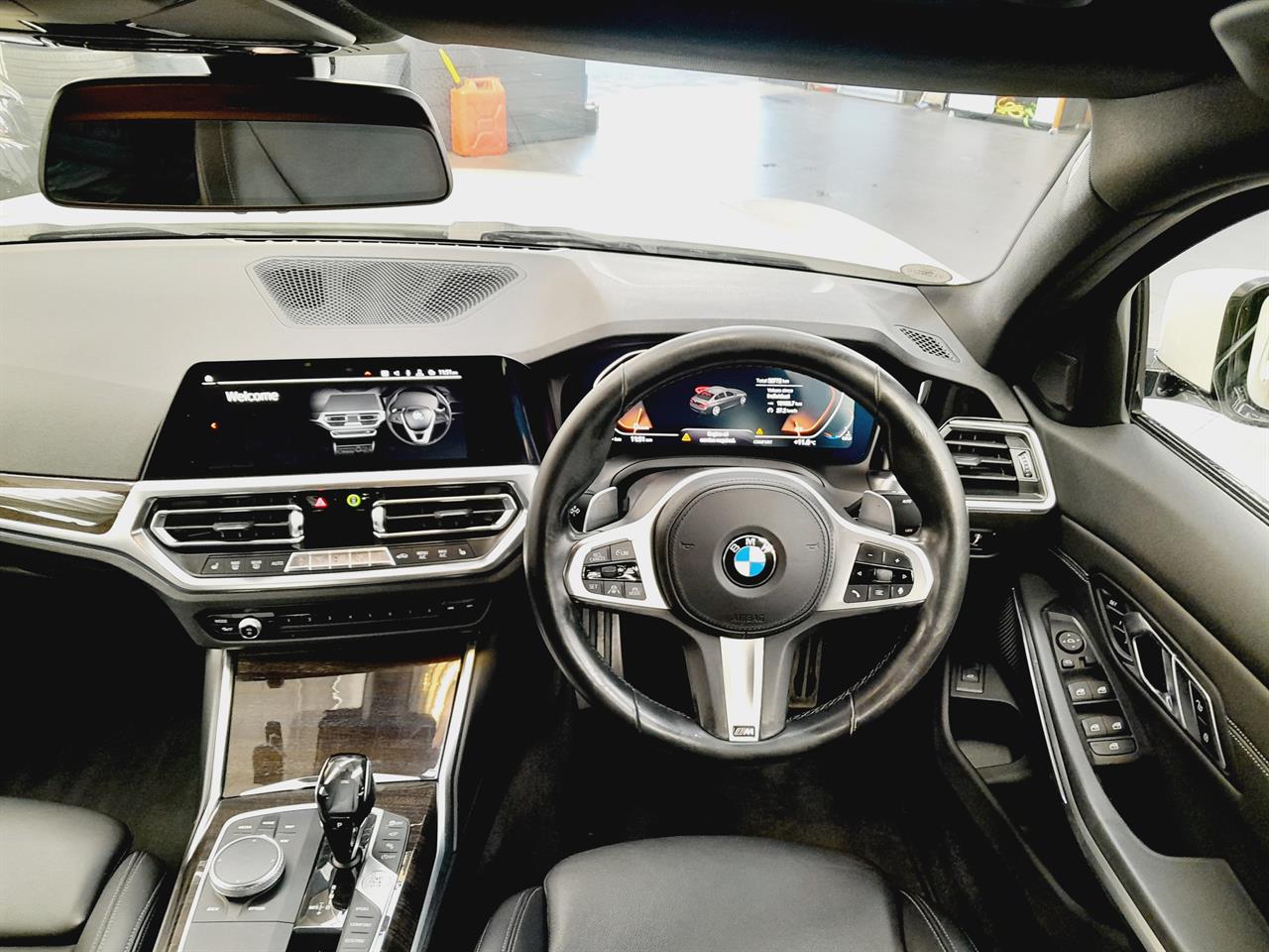 2019 BMW 330i