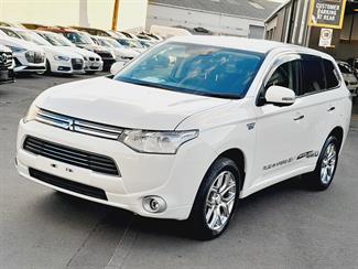 2013 Mitsubishi Outlander - Thumbnail