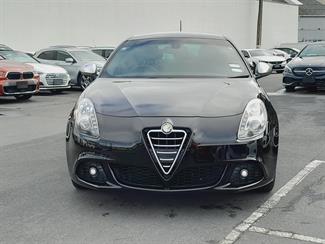 2013 Alfa Romeo Giulietta - Thumbnail