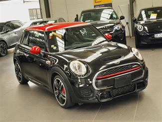 2015 Mini Cooper - Thumbnail