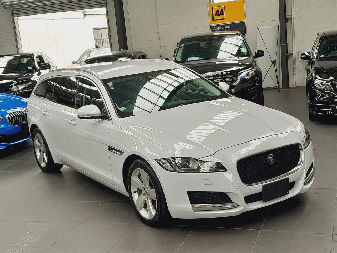 2020 Jaguar XF