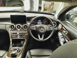 2018 Mercedes-Benz C 350 e - Thumbnail