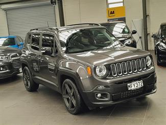 2019 Jeep Renegade - Thumbnail