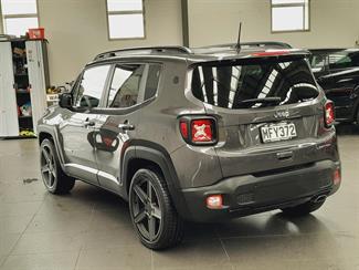 2019 Jeep Renegade - Thumbnail