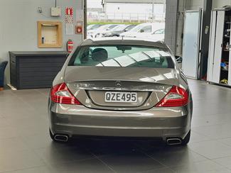 2009 Mercedes-Benz CLS 320 - Thumbnail