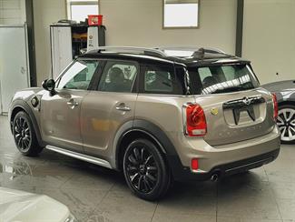 2017 Mini Countryman - Thumbnail