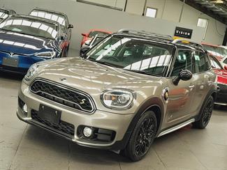 2017 Mini Countryman - Thumbnail