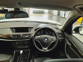 2013 BMW X1 - Thumbnail