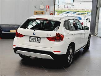 2013 BMW X1 - Thumbnail