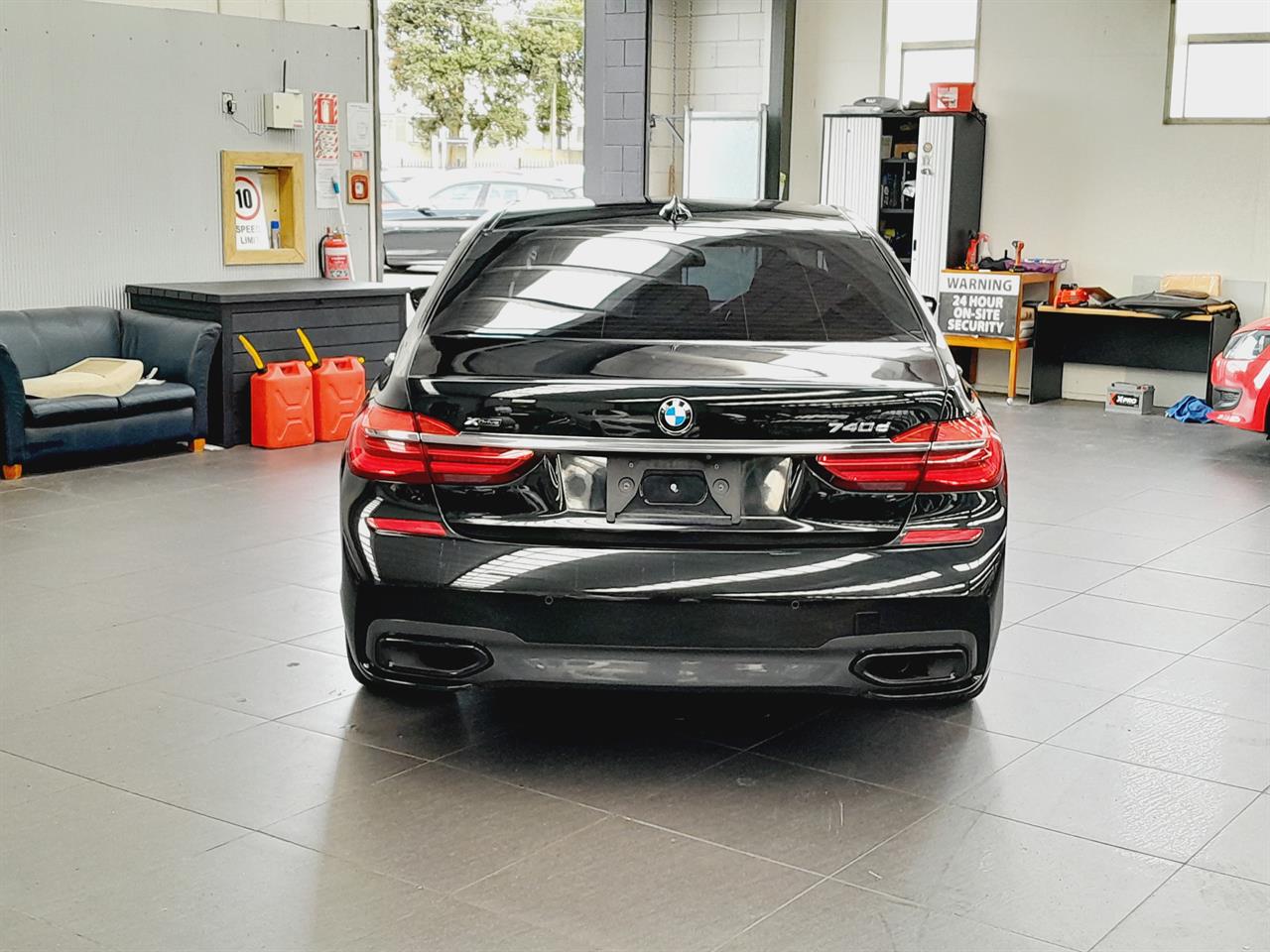 2018 BMW 740d