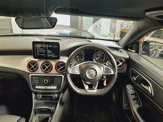 2017 Mercedes-Benz CLA 250 - Thumbnail