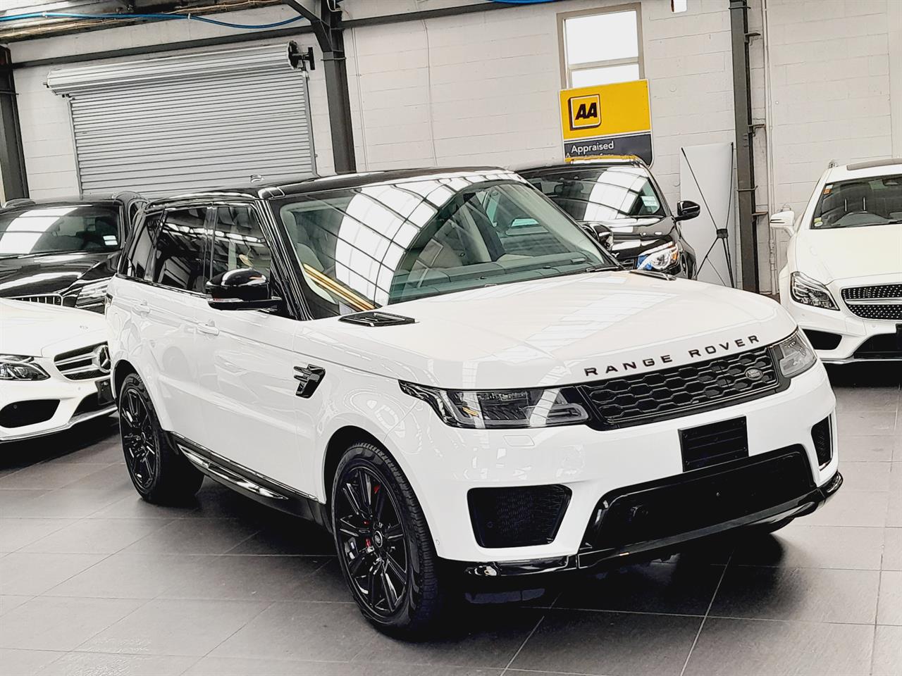 2020 Land Rover Range Rover Sport