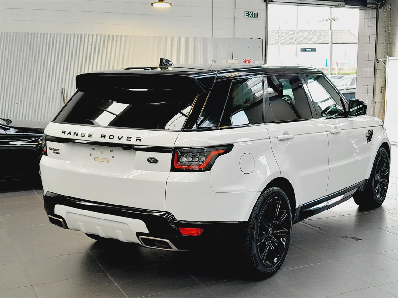 2020 Land Rover Range Rover Sport