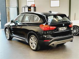 2017 BMW X1 - Thumbnail